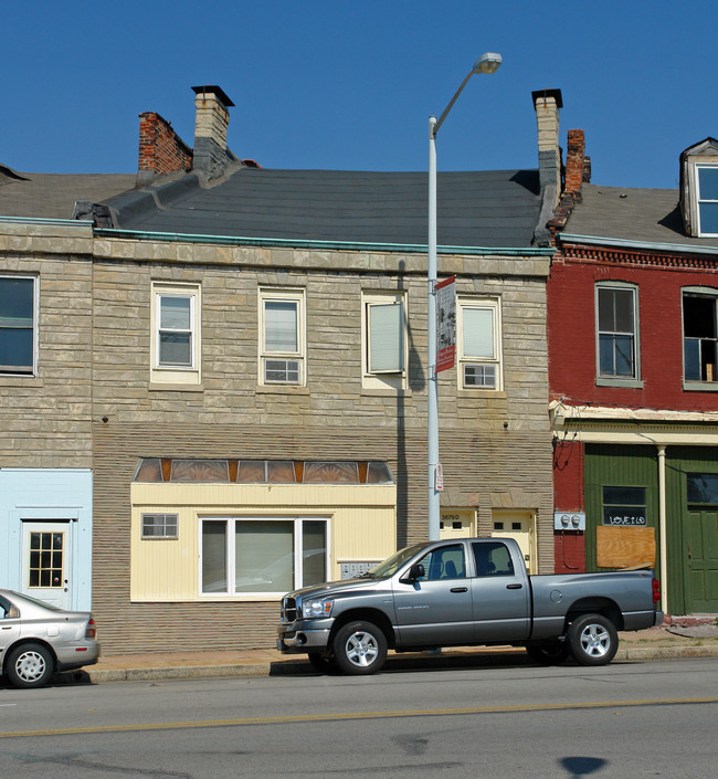 3679 S Broadway in St. Louis, MO - Building Photo - Building Photo