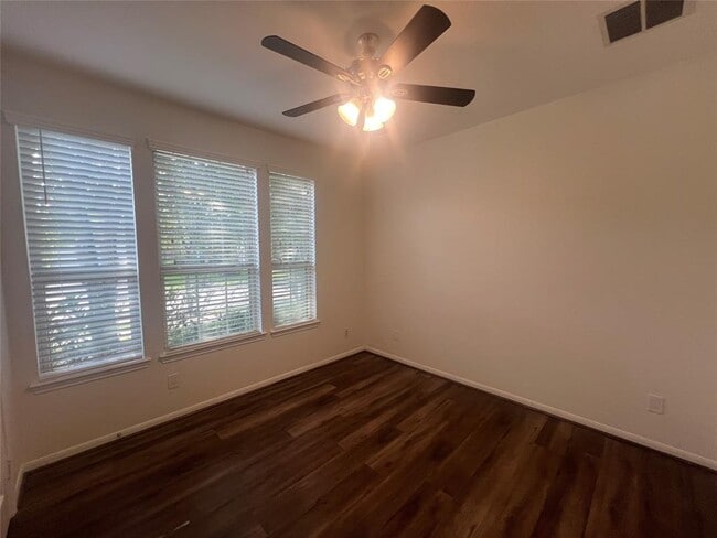 6030 Clymer Mdw in Missouri City, TX - Building Photo - Building Photo