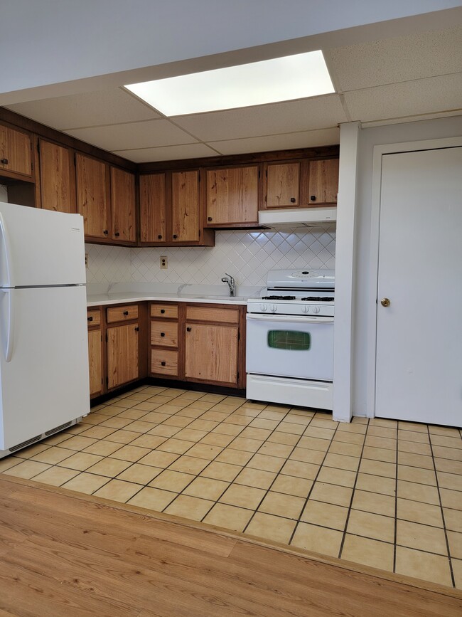 114 Woodbridge Ave