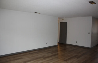 3138 Princeton Ave in Stockton, CA - Building Photo - Building Photo