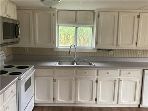 342 Grindle Brothers Rd in Murrayville, GA - Building Photo - Building Photo