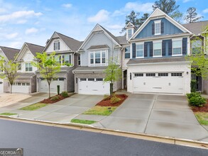 6168 Lanier Harbor Lndg in Buford, GA - Building Photo - Building Photo