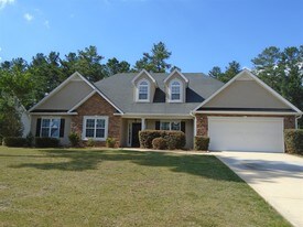 120 Blue Smoke Trail in Hampton, GA - Building Photo