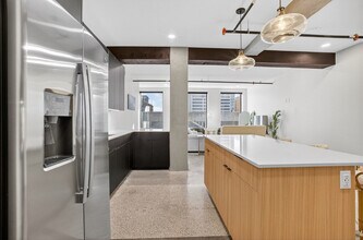 100 W 5th St in Tulsa, OK - Building Photo - Building Photo