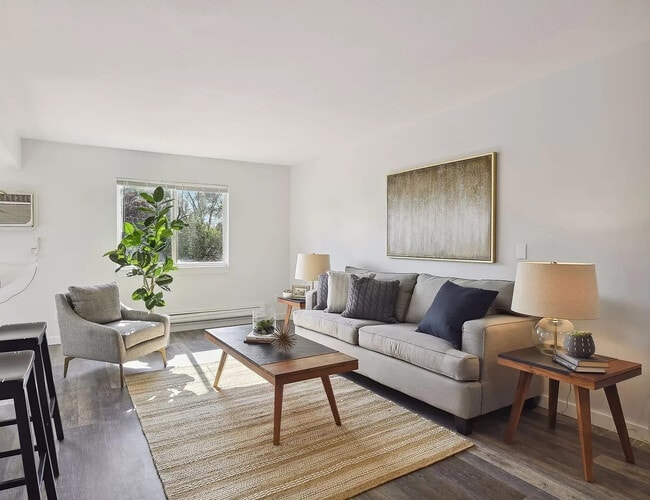 Fernbrook Apartments