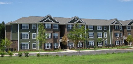 Fountain Hills in Fountain Inn, SC - Foto de edificio - Building Photo