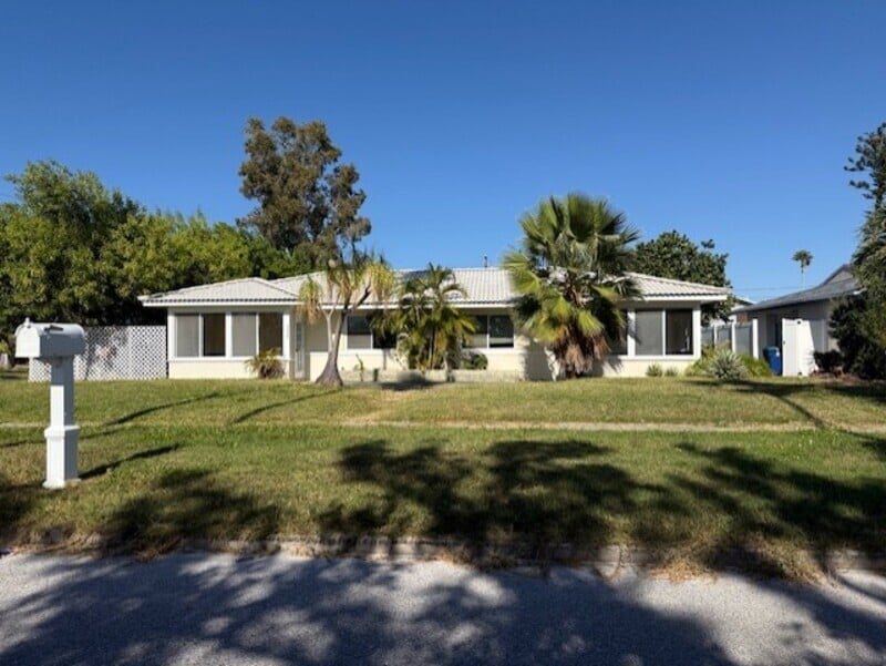 6600 3rd Ave N in St. Petersburg, FL - Building Photo