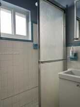 3351 NE 17th Ave-Unit -0 in Oakland Park, FL - Building Photo - Building Photo