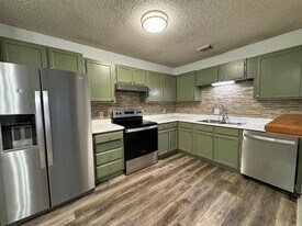 11919 Averett Ct in Aledo, TX - Building Photo