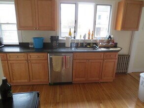 190 North St, Unit 2 in Somerville, MA - Building Photo - Building Photo