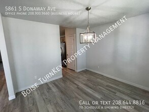 5861 S Donaway Ave in Meridian, ID - Building Photo - Building Photo