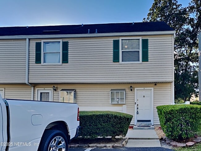 property at 111 E 1st St