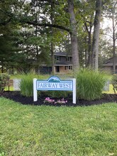 6580 Fairway Dr W in Fayetteville, PA - Building Photo - Building Photo