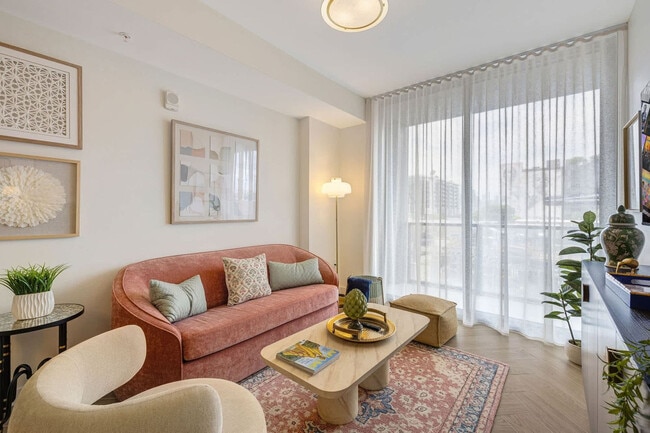 2700 NW 2nd Ave, Unit SI FL2-ID1594690P