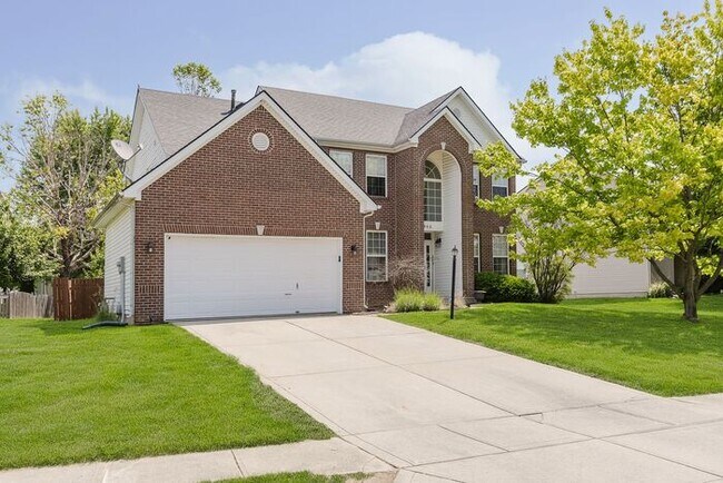 property at 13960 Royalwood Dr