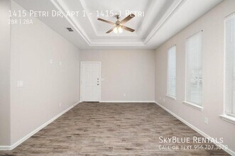 1415 Petri Dr in Weslaco, TX - Building Photo - Building Photo