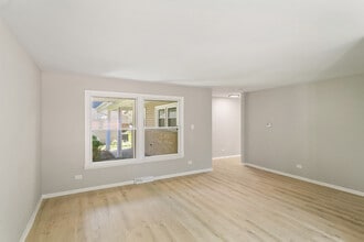 4141 Applewood Ln in Matteson, IL - Building Photo - Building Photo