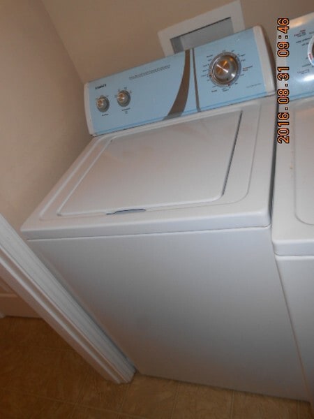 242 West Square in Bluffton, SC - Building Photo - Building Photo