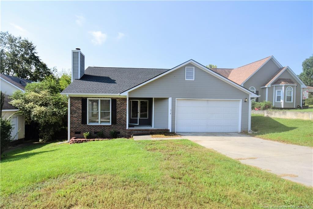 316 Nettletree Ln in Fayetteville, NC - Building Photo