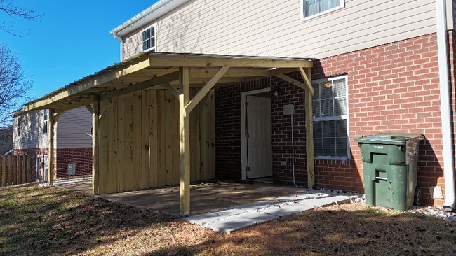 221A Springfield Cir in Easley, SC - Building Photo - Building Photo