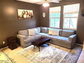 4650 Ranch House Rd in North Las Vegas, NV - Building Photo - Building Photo