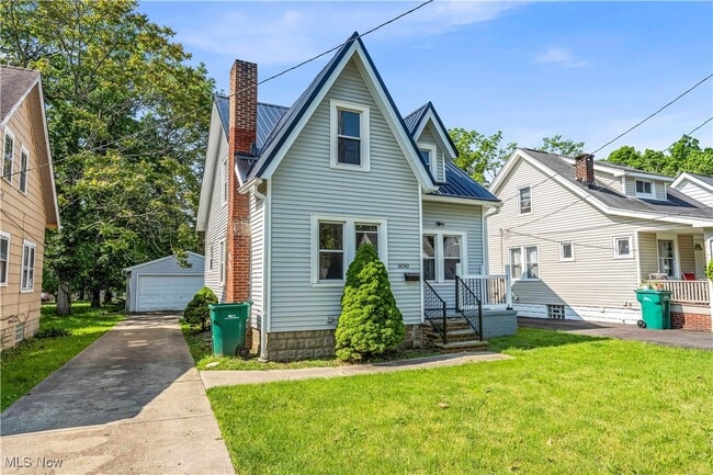 18740 Raymond St in Maple Heights, OH - Building Photo - Building Photo