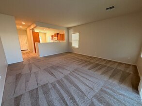 3405 N San Marin Dr in Florence, AZ - Building Photo - Building Photo