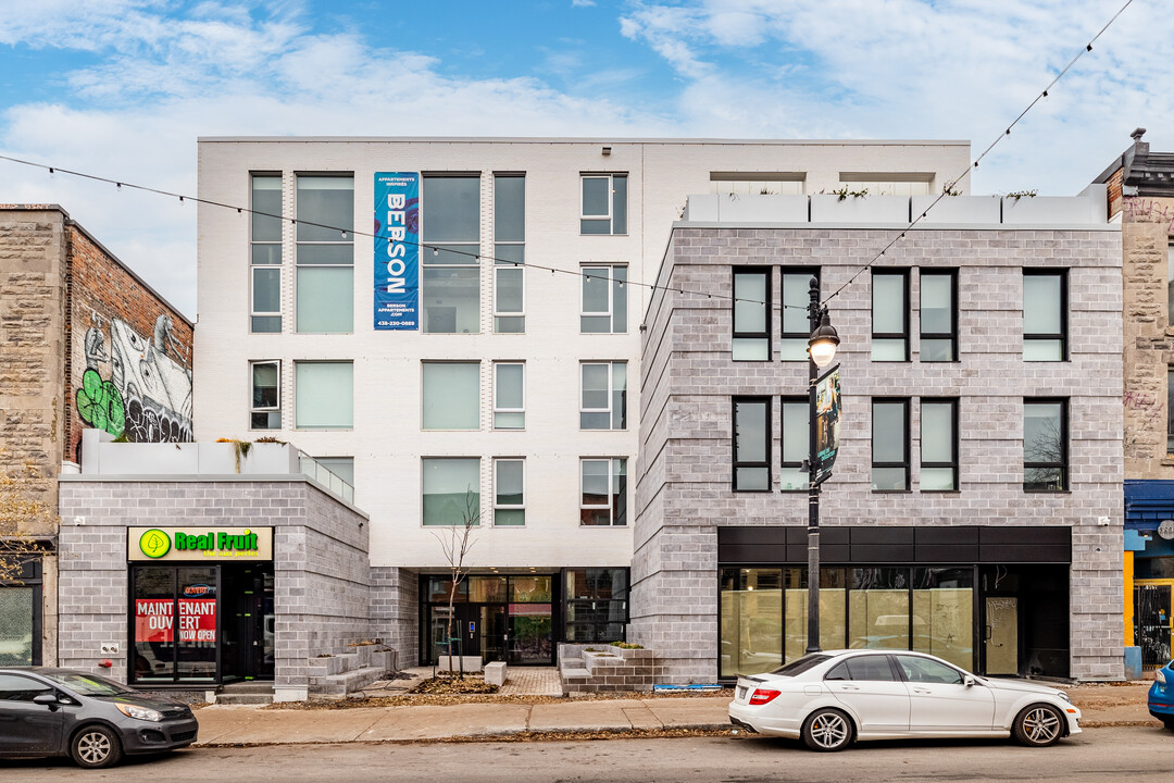 Appartements Berson in Montréal, QC - Building Photo