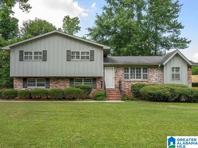 property at 3437 Loch Ridge Dr