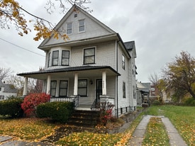 6609 Chambers Ave in Cleveland, OH - Building Photo