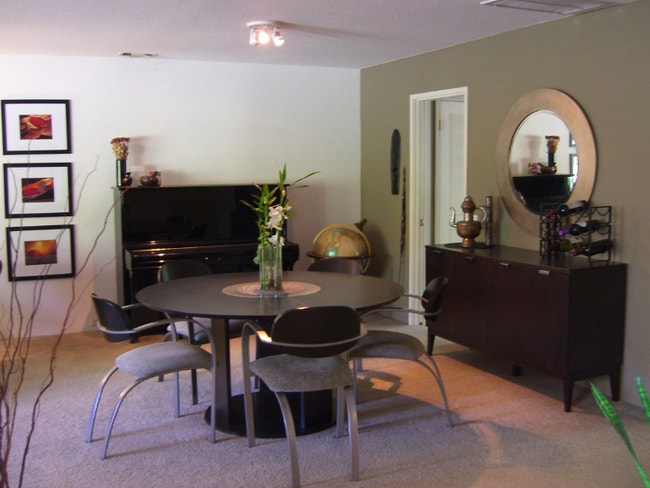 11285 Gold Country Blvd in Gold River, CA - Building Photo - Building Photo
