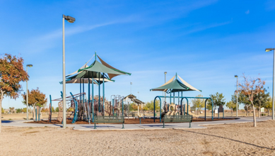 5621 S 31st Dr in Phoenix, AZ - Building Photo - Building Photo