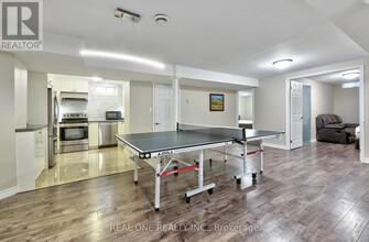 90 Morrison Crescent in Markham, ON - Building Photo - Building Photo