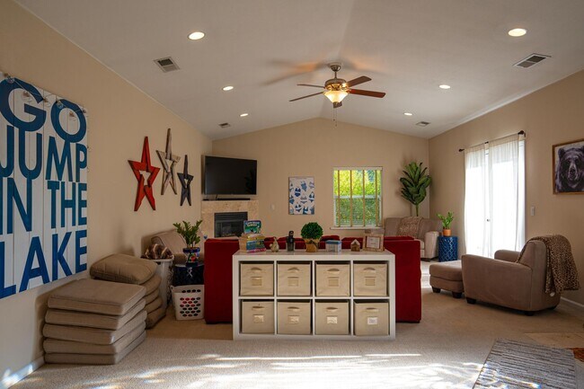 175 Poker Flat Rd in Copperopolis, CA - Building Photo - Building Photo