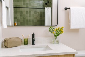 555 W Jackson Blvd in Chicago, IL - Building Photo - Building Photo