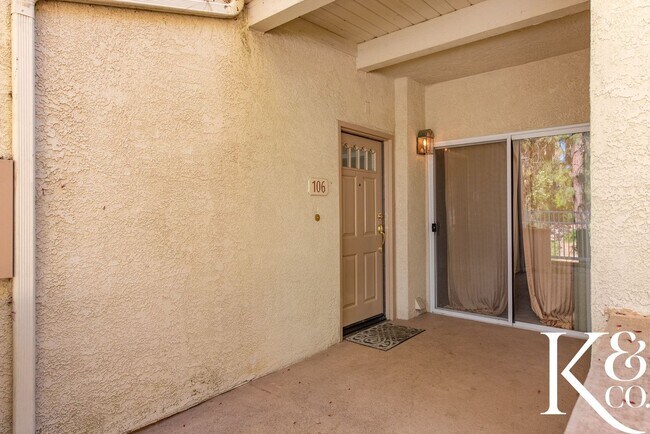 640 Indian Oak Ln in Oak Park, CA - Building Photo - Building Photo