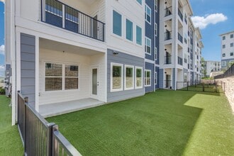 Ivy Heights in Austin, TX - Building Photo - Building Photo