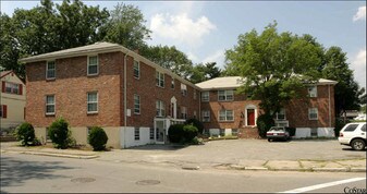 621--623 Cummins Hwy Apartments