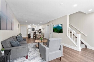 3715 Legacy Square, Unit SI ID1511048P in Tampa, FL - Building Photo - Building Photo