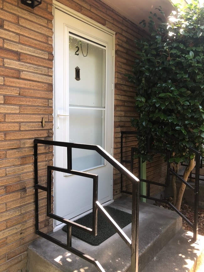 159 Boston St in Seattle, WA - Building Photo - Building Photo