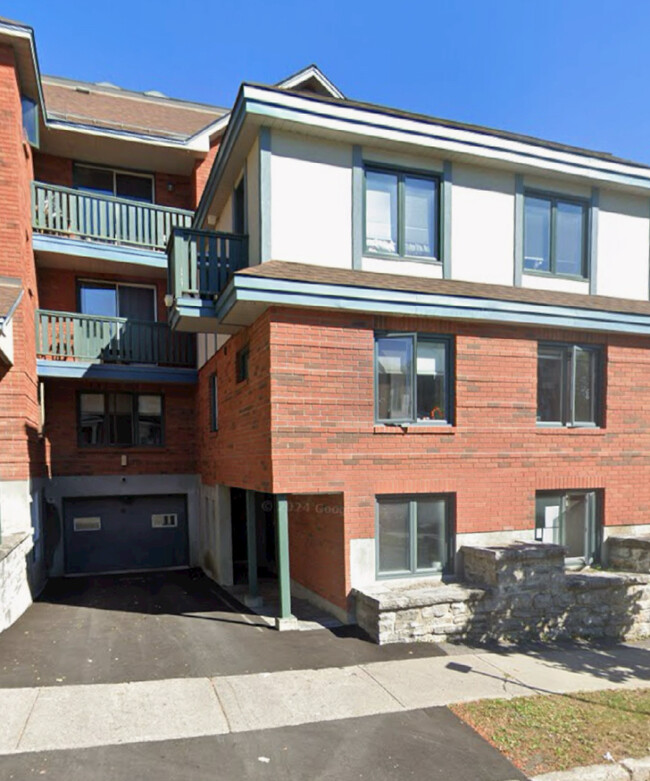 property at 25 Goulburn Av