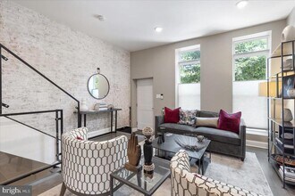 1532 N Broadway in Baltimore, MD - Building Photo - Building Photo