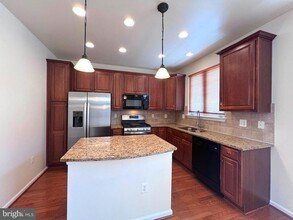 14533 Kentish Fire Street in Gainesville, VA - Building Photo - Building Photo
