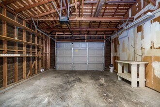 1626 Goldenwood Dr in Modesto, CA - Building Photo - Building Photo