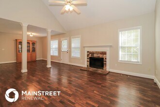 13 Windrush Dr in White, GA - Foto de edificio - Building Photo