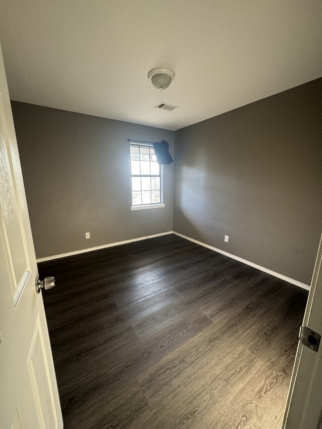 609 Le Flore Ave in Poteau, OK - Building Photo - Building Photo