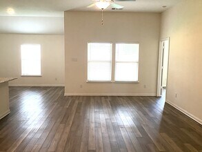 1246 Treeta Trail in Kyle, TX - Building Photo - Building Photo