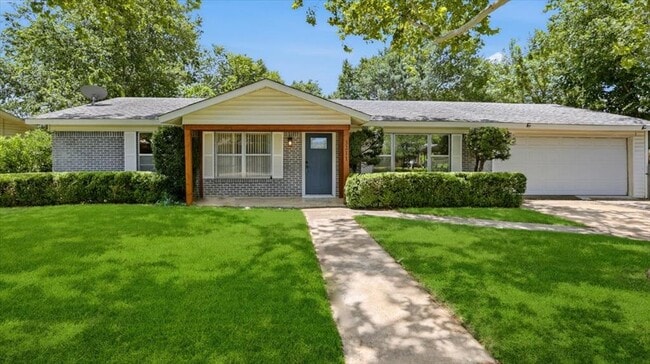 property at 3211 John Campbells Trail