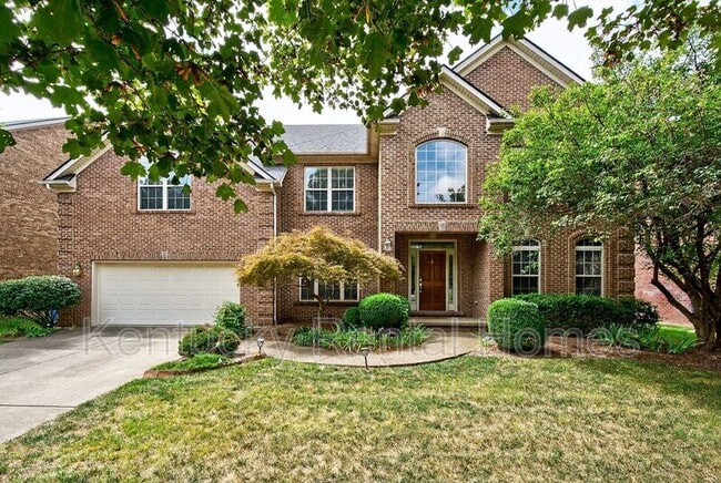 property at 2137 Roswell Dr