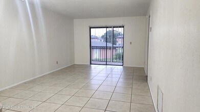 1708 University Ln in Cocoa, FL - Building Photo - Building Photo